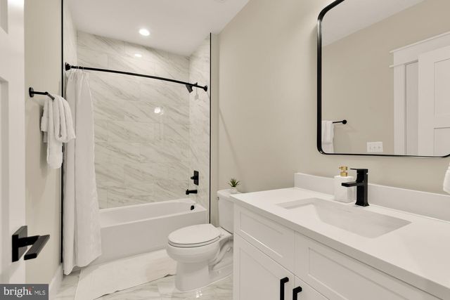 923 17TH ST S, Arlington, VA 22202