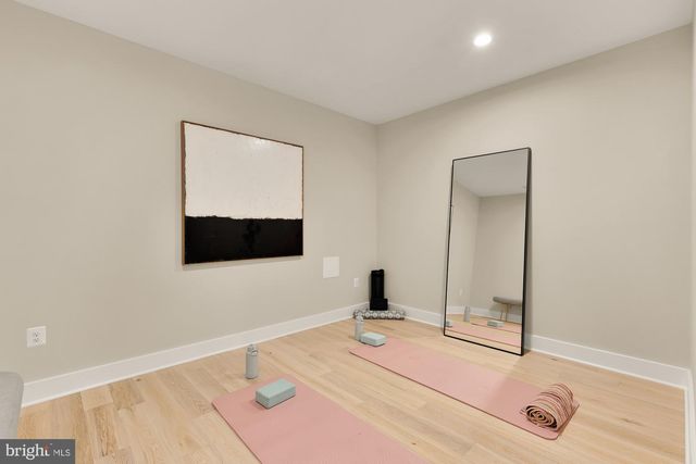 923 17TH ST S, Arlington, VA 22202