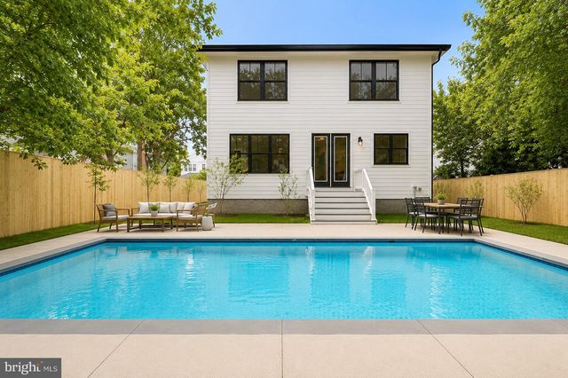 923 17TH ST S, Arlington, VA 22202