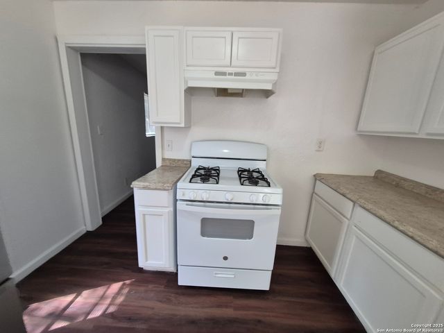 443 Bundy, San Antonio, TX 78220