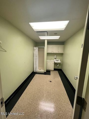 151 E Franklin Street, Natchez, MS 39120