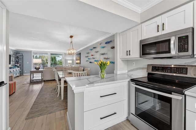 803 BAYPORT WAY 803, Longboat Key, FL 34228