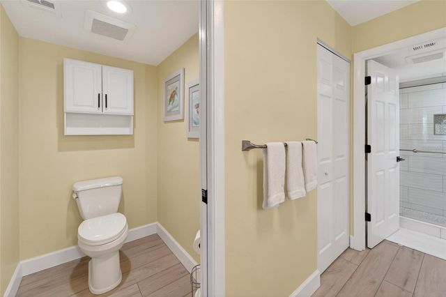 803 BAYPORT WAY 803, Longboat Key, FL 34228