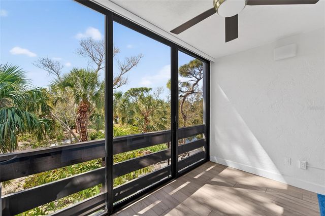 803 BAYPORT WAY 803, Longboat Key, FL 34228