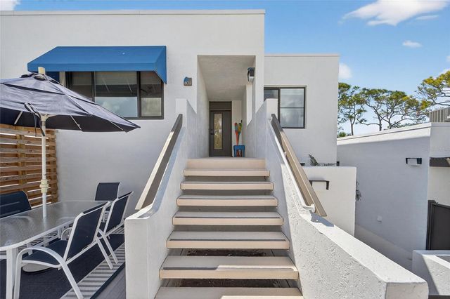 803 BAYPORT WAY 803, Longboat Key, FL 34228