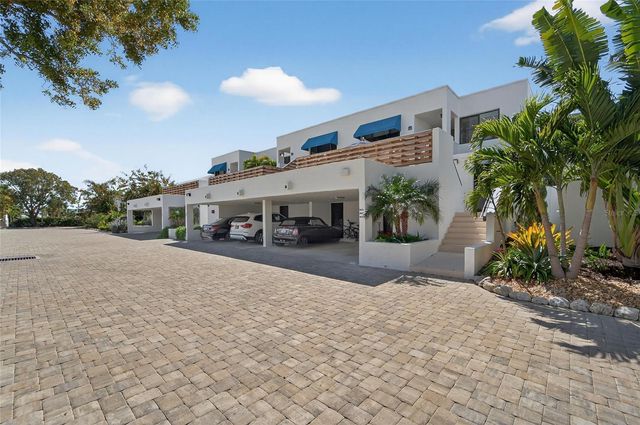 803 BAYPORT WAY 803, Longboat Key, FL 34228