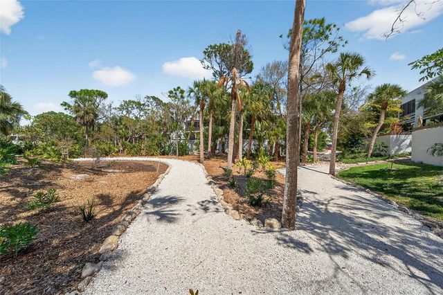 803 BAYPORT WAY 803, Longboat Key, FL 34228