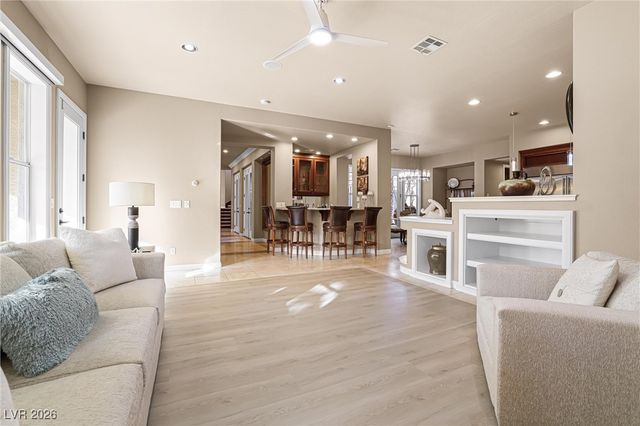 12075 Point Royal Court, Las Vegas, NV 89141