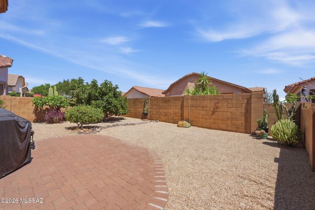 614 W Calle Montero, Sahuarita, AZ 85629