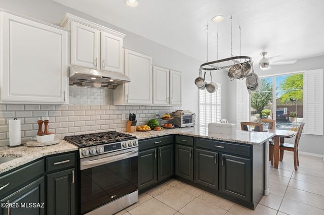 614 W Calle Montero, Sahuarita, AZ 85629