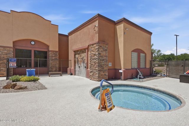 614 W Calle Montero, Sahuarita, AZ 85629