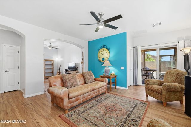 614 W Calle Montero, Sahuarita, AZ 85629