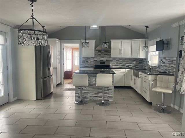 322 North Main Street, Lenox, NY 13032