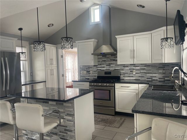 322 North Main Street, Lenox, NY 13032