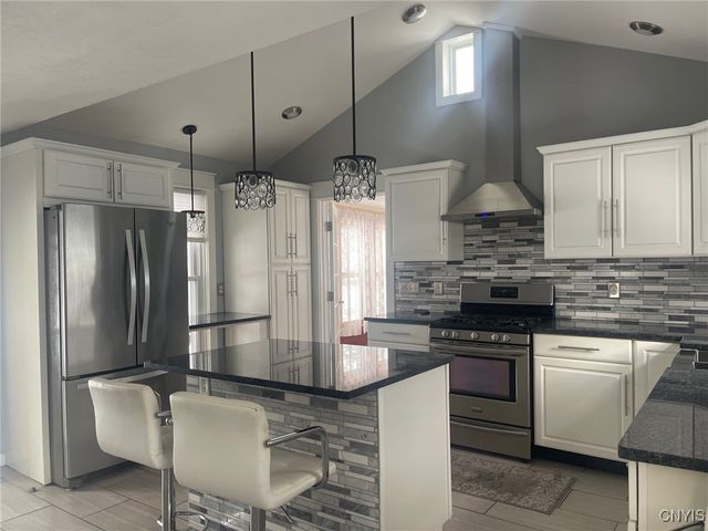 322 North Main Street, Lenox, NY 13032