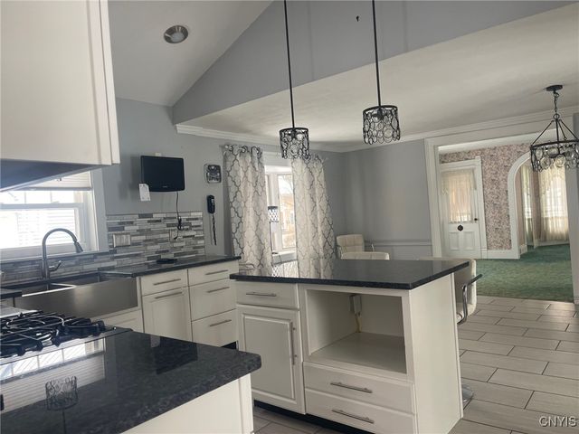 322 North Main Street, Lenox, NY 13032