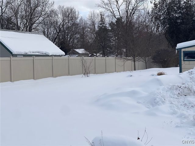 322 North Main Street, Lenox, NY 13032