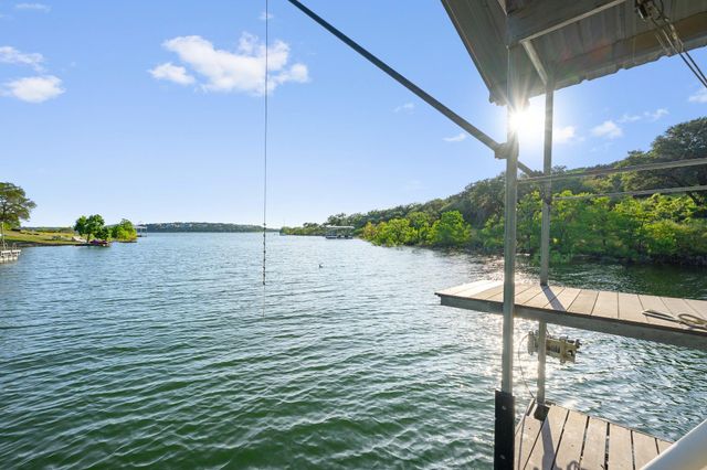 8012 Bernard ST, Volente, TX 78641