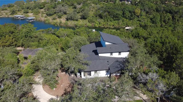 8012 Bernard ST, Volente, TX 78641