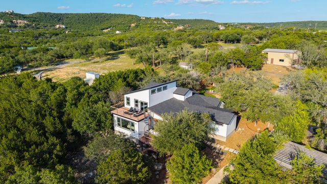 8012 Bernard ST, Volente, TX 78641