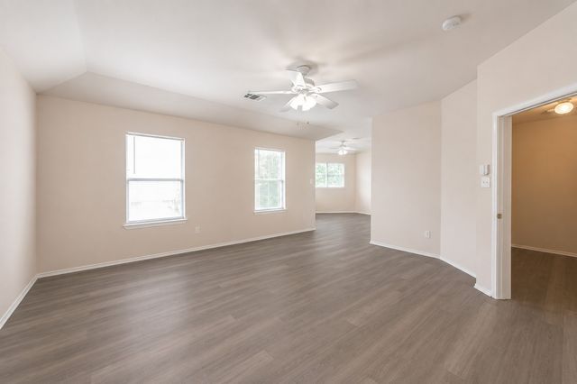 6704 Cambrian Way, Fort Worth, TX 76137