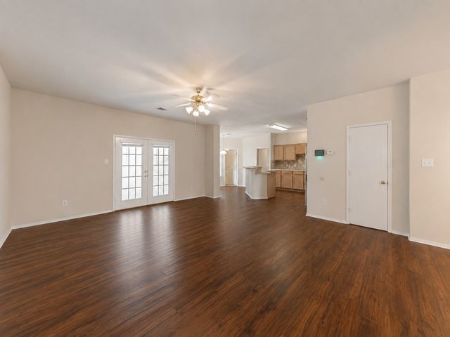 6704 Cambrian Way, Fort Worth, TX 76137