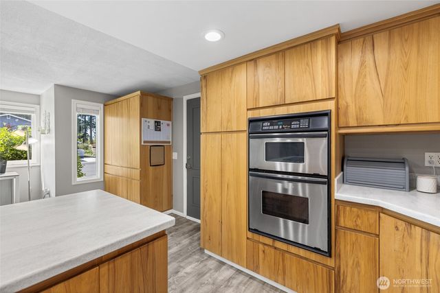 1678 NE Sumner Drive, Oak Harbor, WA 98277