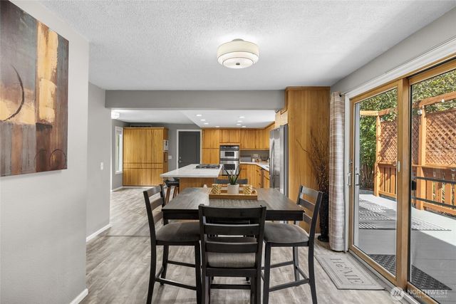 1678 NE Sumner Drive, Oak Harbor, WA 98277
