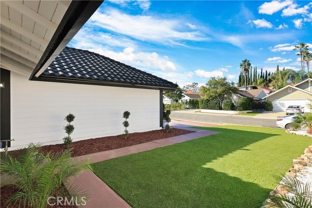 25912 Spruce Lane, Laguna Hills, CA 92653