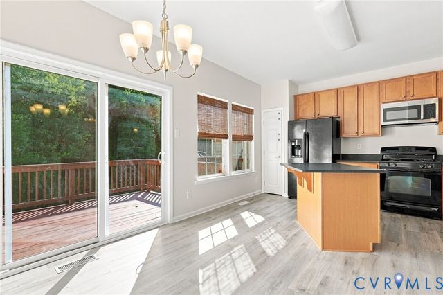 8165 Belton Cir, Mechanicsville, VA 23116