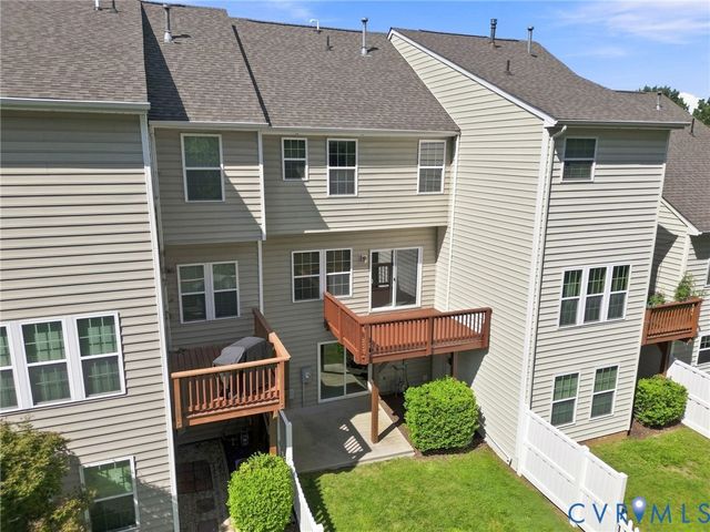 8165 Belton Cir, Mechanicsville, VA 23116