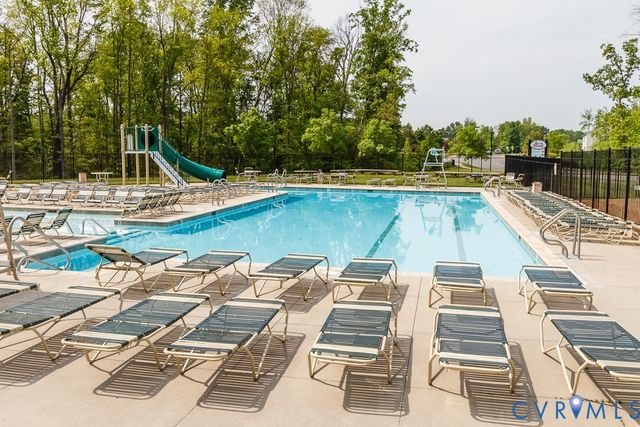 8165 Belton Cir, Mechanicsville, VA 23116