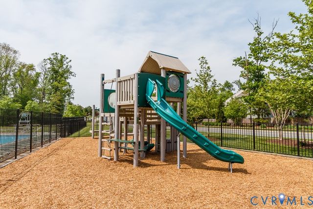 8165 Belton Cir, Mechanicsville, VA 23116