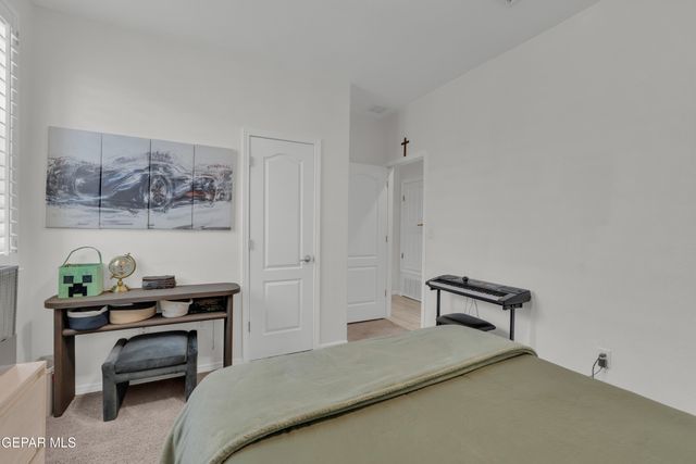 1901 RICHARD WOOTEN Place, El Paso, TX 79938