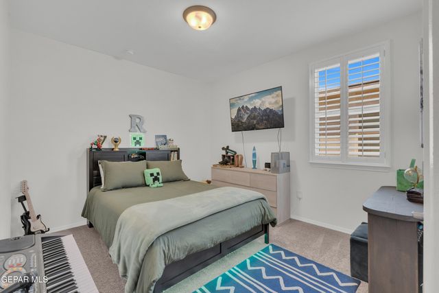 1901 RICHARD WOOTEN Place, El Paso, TX 79938