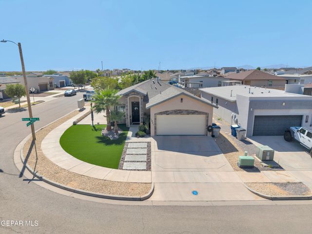 1901 RICHARD WOOTEN Place, El Paso, TX 79938