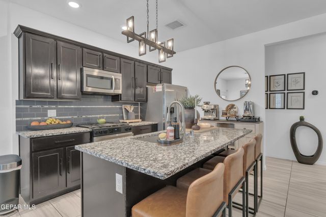 1901 RICHARD WOOTEN Place, El Paso, TX 79938