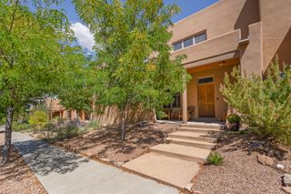 84 Avenida Frijoles, Santa Fe, NM 87507