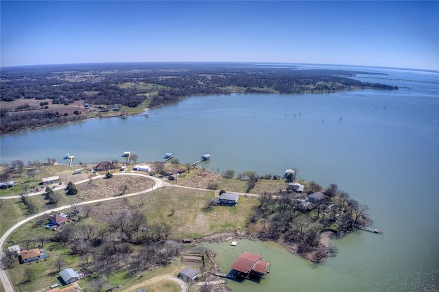3892 Thunder Point Drive, Lone Oak, TX 75453