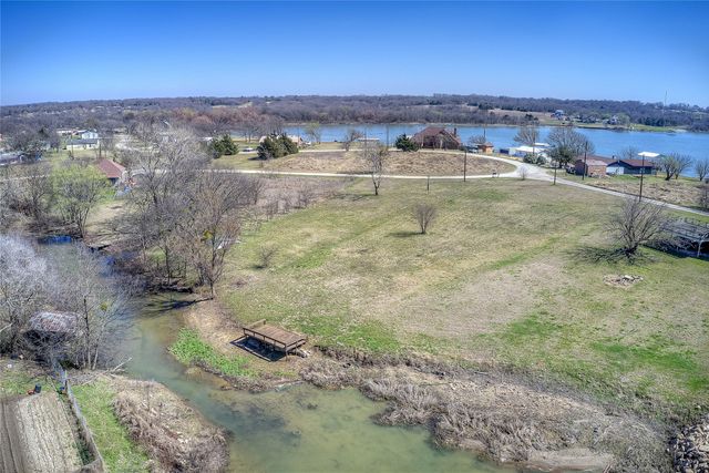 3892 Thunder Point Drive, Lone Oak, TX 75453
