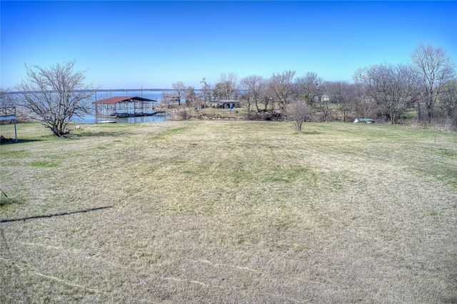 3892 Thunder Point Drive, Lone Oak, TX 75453