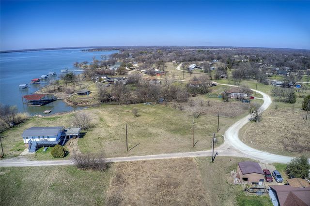 3892 Thunder Point Drive, Lone Oak, TX 75453