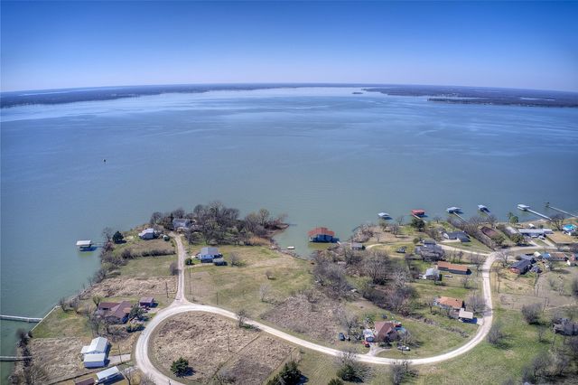 3892 Thunder Point Drive, Lone Oak, TX 75453