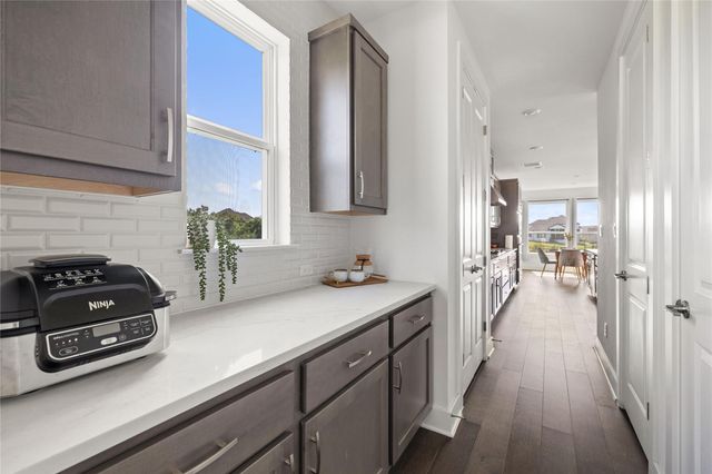 1045 Siena Sunset, Leander, TX 78641