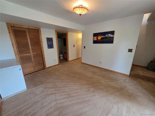 17 Deer Lake Circle, Divide, CO 80814