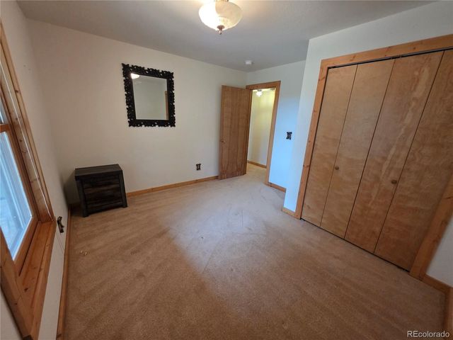 17 Deer Lake Circle, Divide, CO 80814