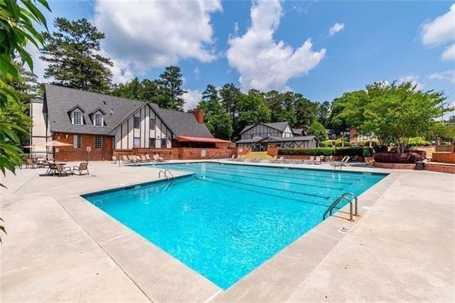 6851 Roswell Road H33, Atlanta, GA 30328
