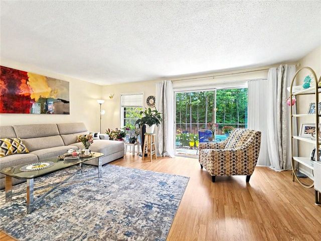 6851 Roswell Road H33, Atlanta, GA 30328