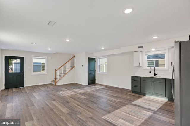 720 CLARENCE ST, Seaford, DE 19973