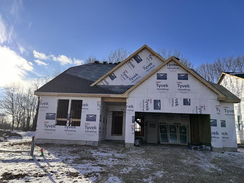 1141 Mt. Vernon DRIVE, Hartford, WI 53027